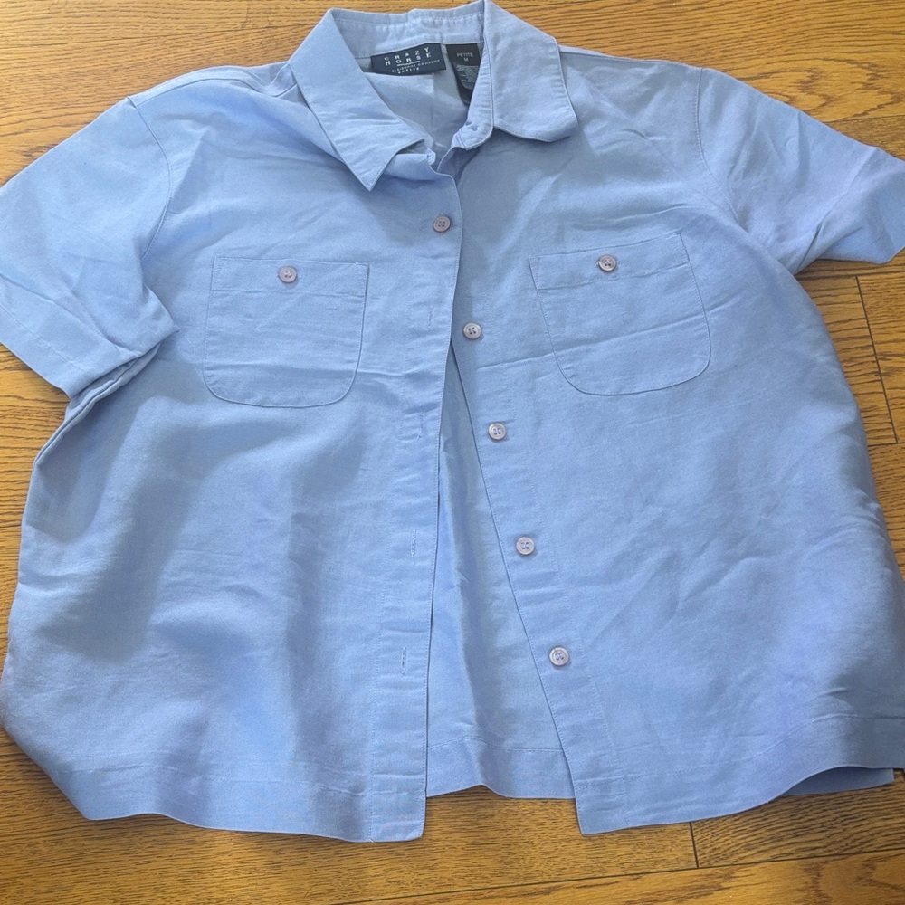 Liz Claiborne Light Blue Short-Sleeve Button Down Shirt